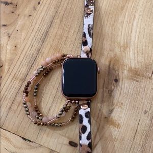 APPLE WATCH SERIES 4 44mm Rose Gold cellular + gps